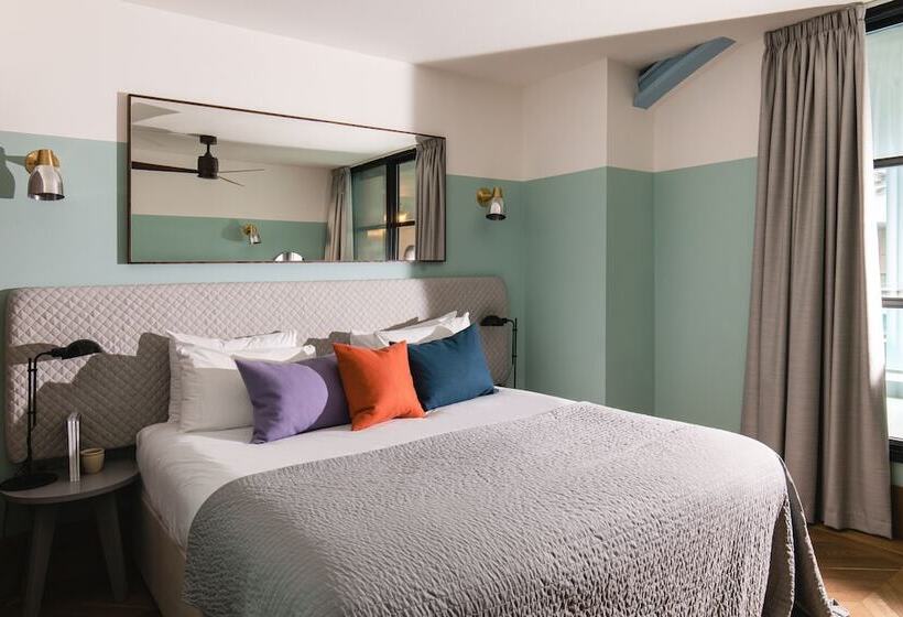 سوئیت پریمیوم 2 خوابه, Native Manchester