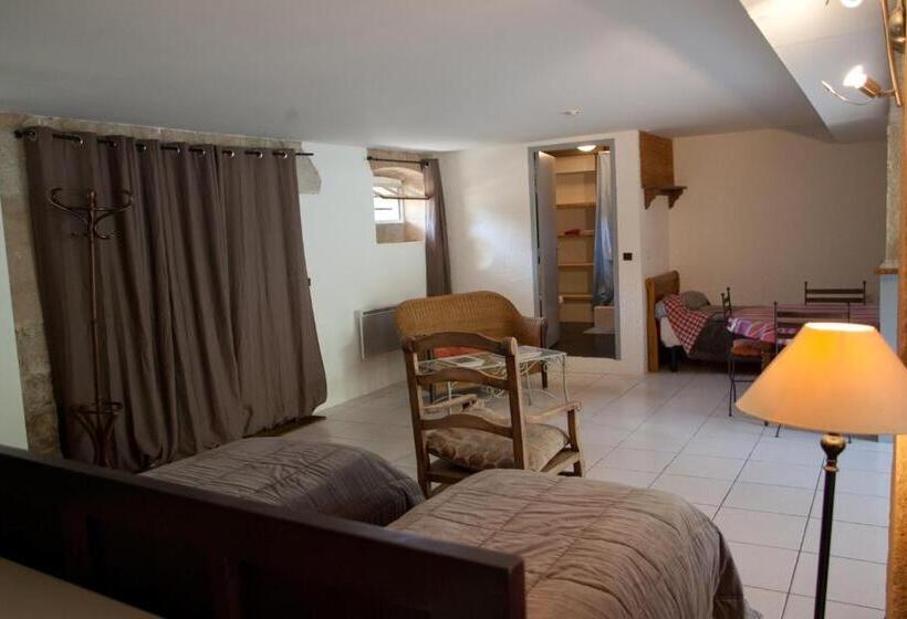 استودیو خانوادگی, Chambres D Hotes Les Pratges