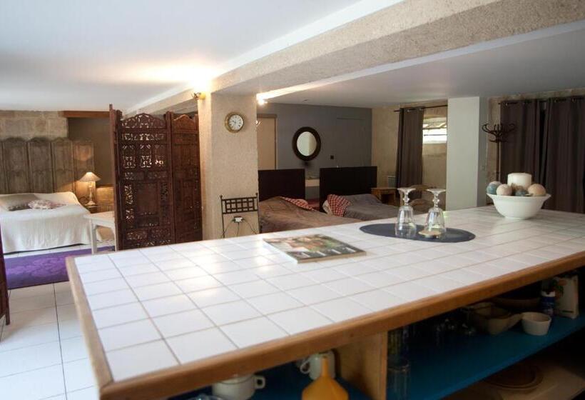 استودیو خانوادگی, Chambres D Hotes Les Pratges