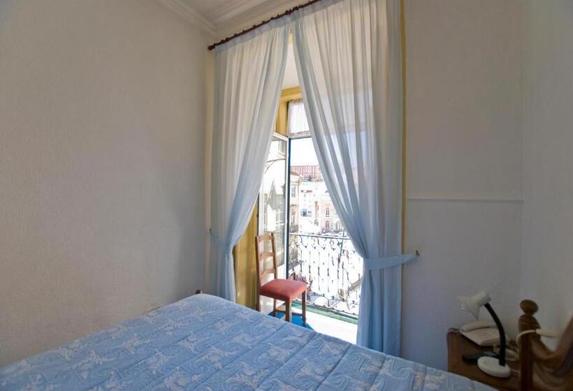اتاق اکونومی, Residencial Geres