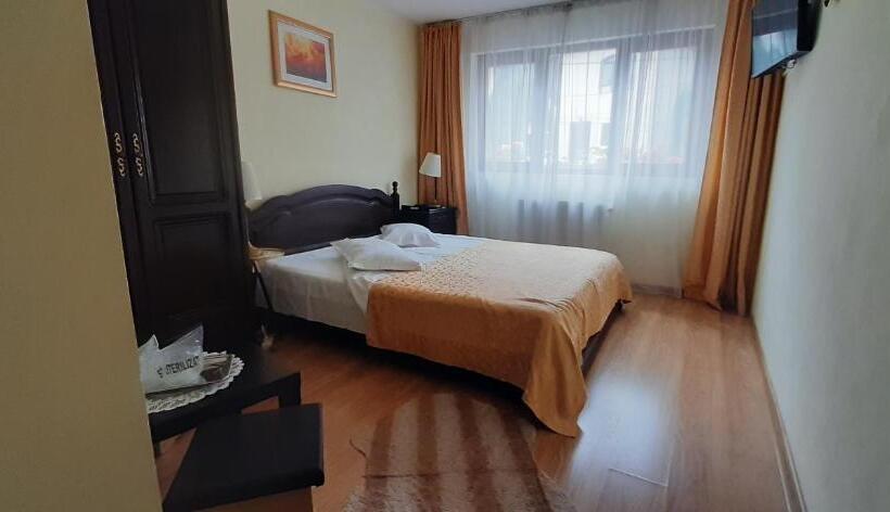 اتاق استاندارد, Vila Felix