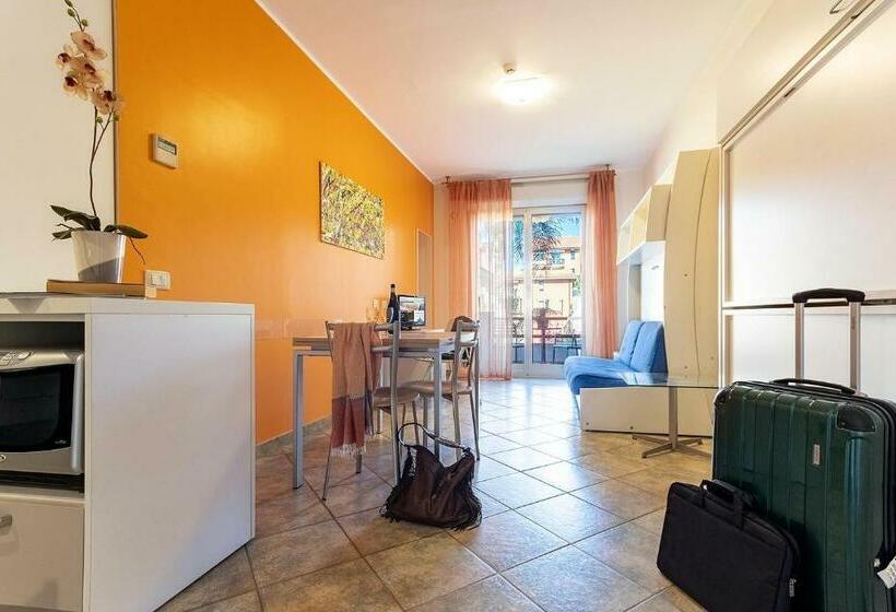 استودیوی استاندارد, Residence Greco