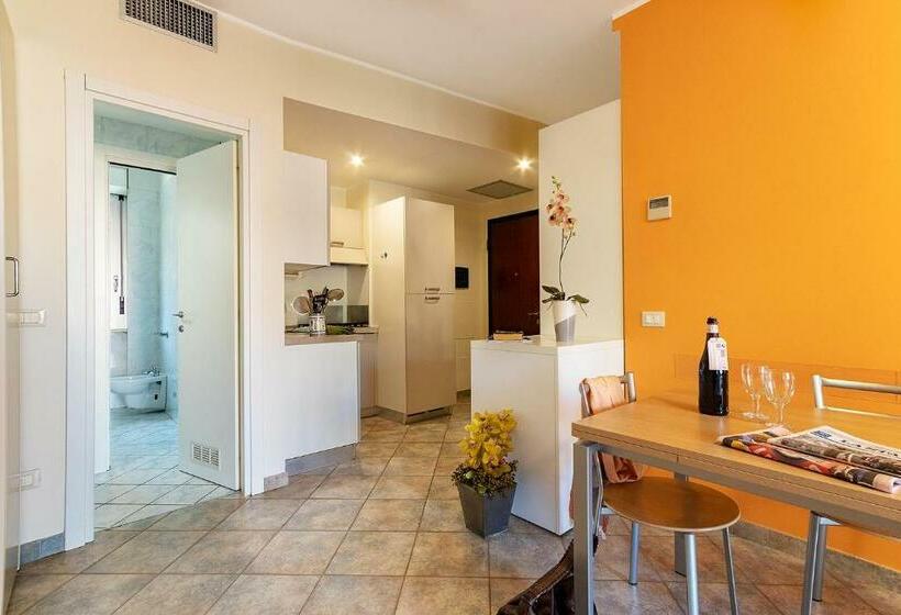 استودیوی استاندارد, Residence Greco