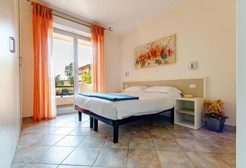 آپارتمان 1 خوابه با بالکن, Residence Greco