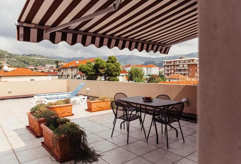 1 Bedroom Penthouse Apartment, Residence Greco
