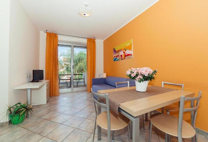 آپارتمان 1 خوابه با چشم‌انداز باغ, Residence Greco