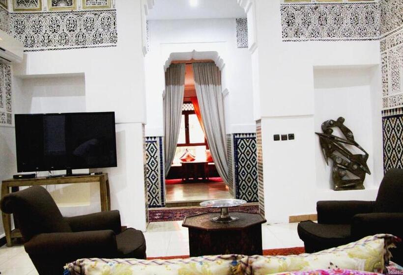 سوییت خانوادگی, Riad D Or Meknes