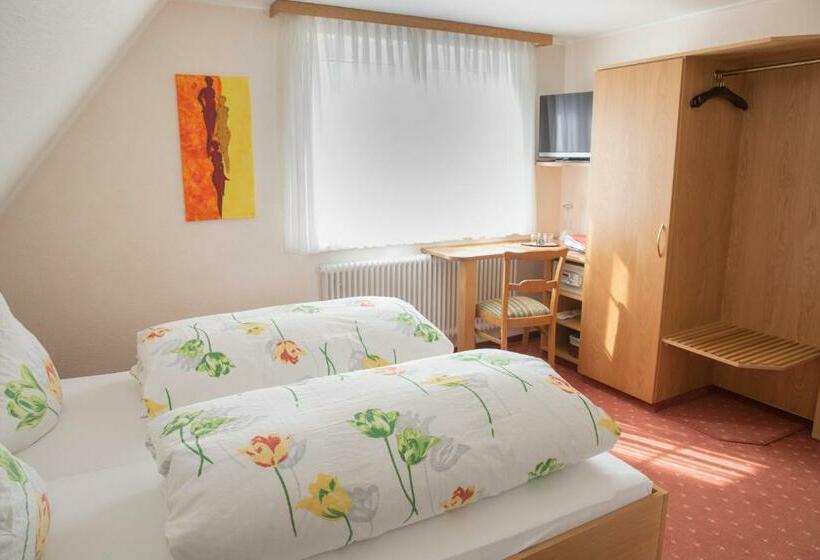 Номер Стандарт, Gasthof Zur Post