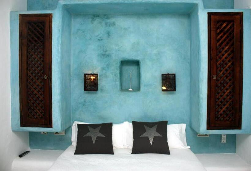 Номер Стандарт, Hostal Extramuros