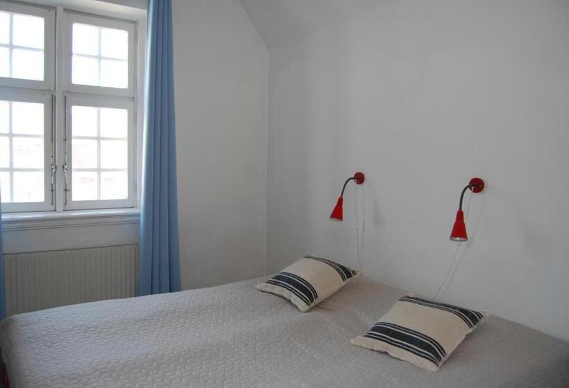 اتاق استاندارد با سرویس بهداشتی مشترک, Halmstad Hotell & Vandrarhem Kaptenshamn