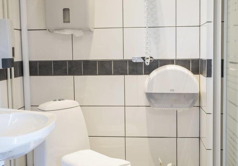 اتاق استاندارد یک نفره, Halmstad Hotell & Vandrarhem Kaptenshamn