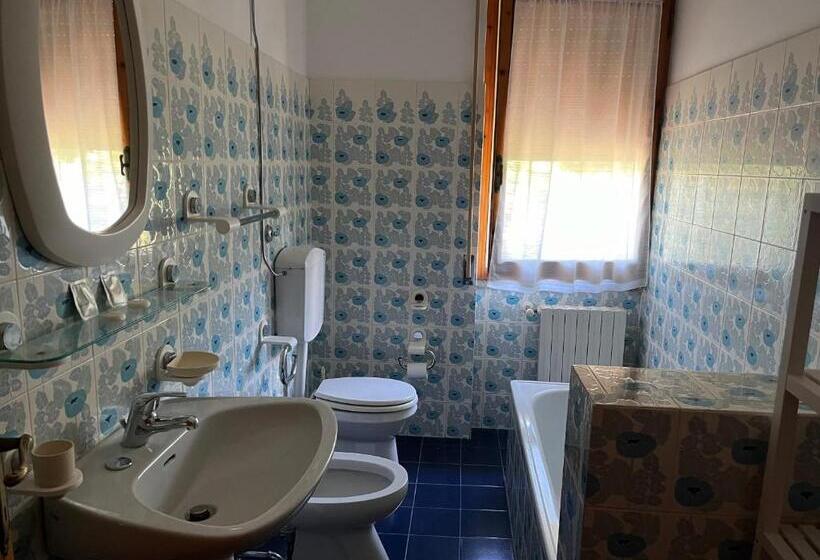 آپارتمان لوکس 1 خوابه, La Vignola