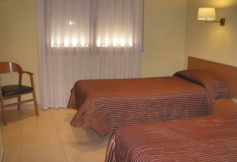 اتاق استاندارد, Hostal Mallorquines