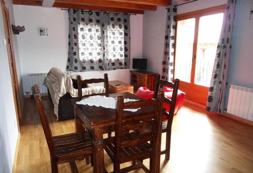 آپارتمان 1 خوابه, Pensió I Apartaments La Bordeta