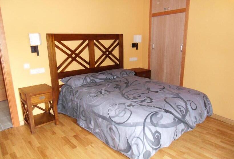 آپارتمان 1 خوابه, Pensió I Apartaments La Bordeta