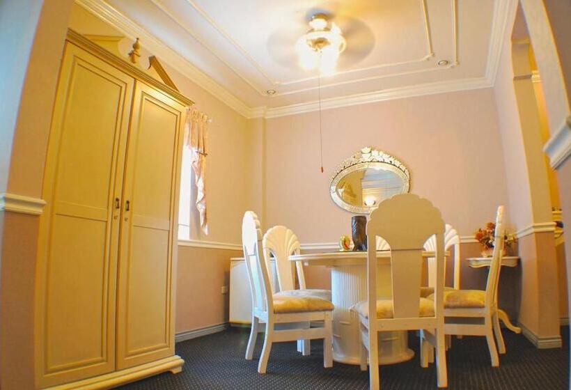 اتاق سوپریور, Sm Travelodge