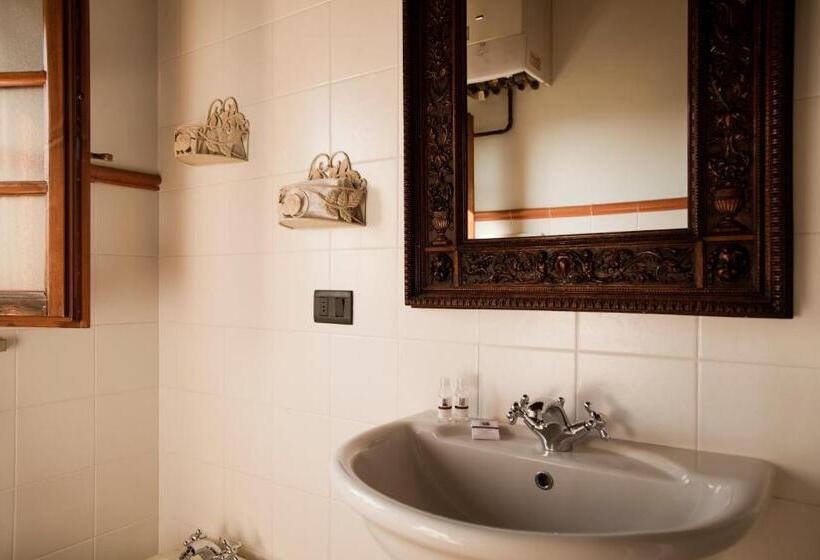 آپارتمان 1 خوابه با بالکن, Agriturismo Fattoria Rozzalupi