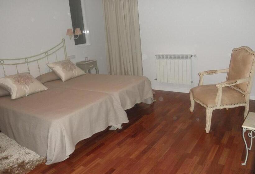 اتاق سوپریور, Hostal Doña Blanca
