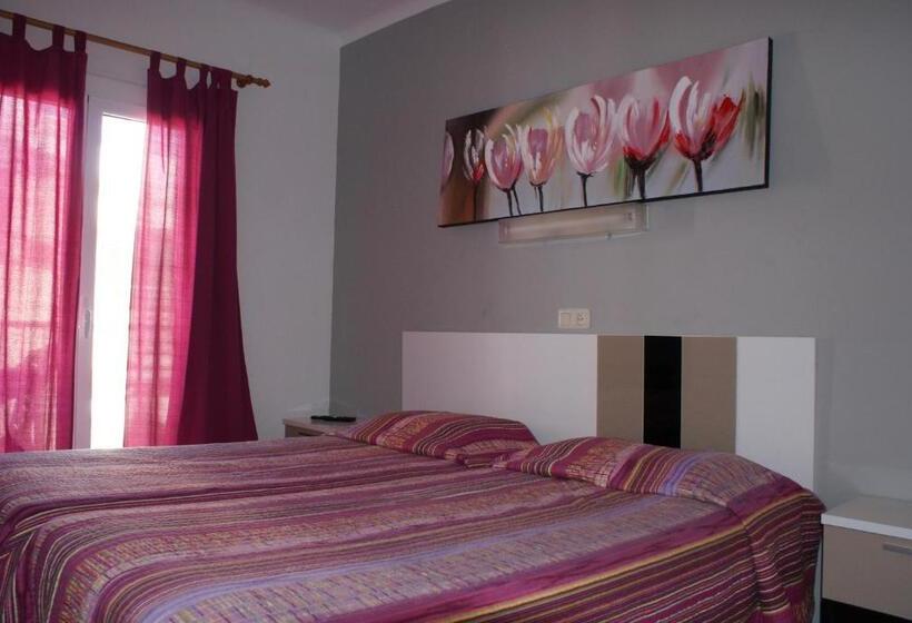 اتاق استاندارد با بالکن, Pensió I Apartament Torrent