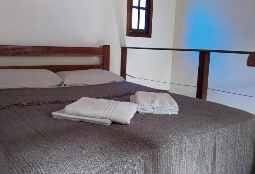 اتاق سوپریور چهار تخته, Pousada Cachoeira