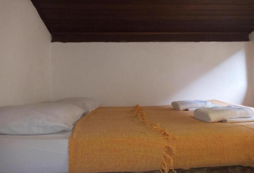 اتاق اکونومی, Pousada Cachoeira