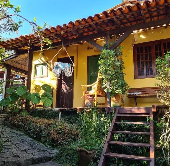 اتاق خانوادگی, Pousada Cachoeira