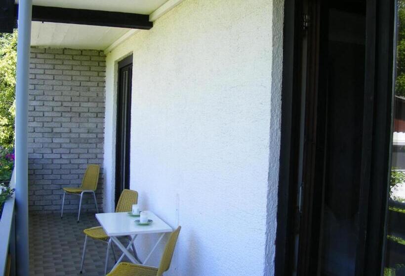 آپارتمان 1 خوابه, Pension Waldesruh