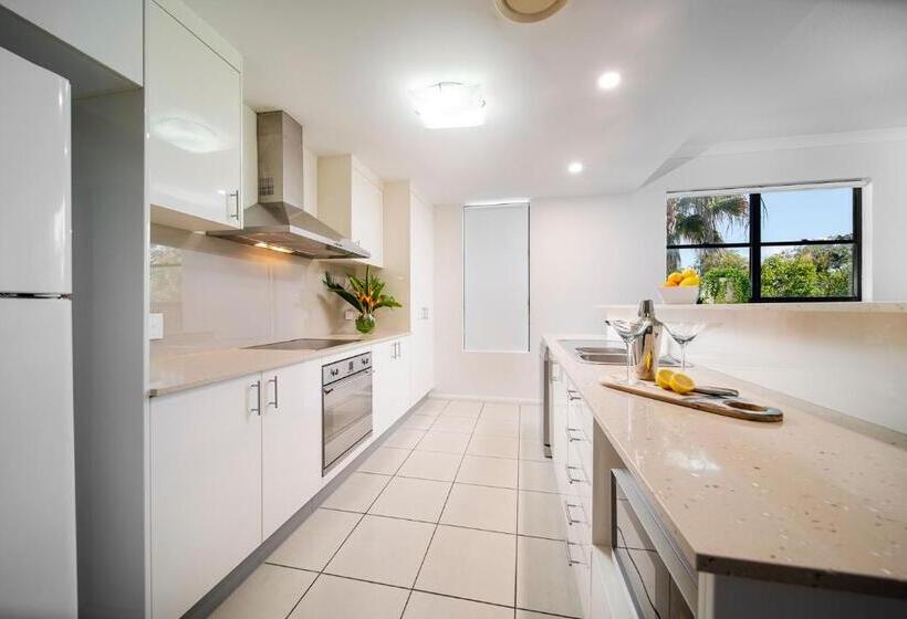آپارتمان 3 خوابه با چشم‌انداز دریا, The Bay Apartments