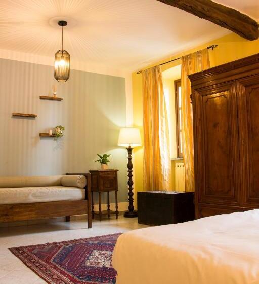 اتاق استاندارد, L'aromatario