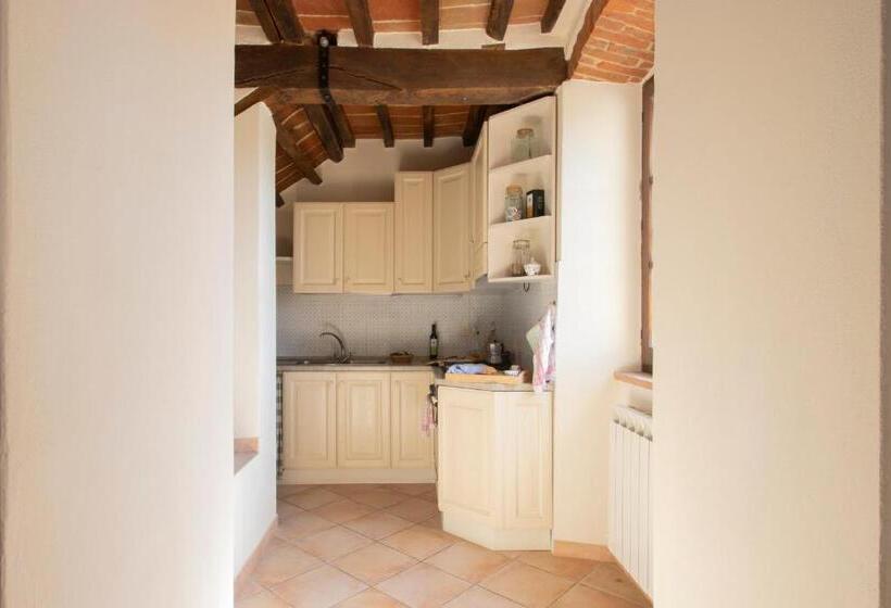 2 Bedroom Apartment Garden View, La Fattoria Del Rio Di Sopra   Agriturismo Baldeschi