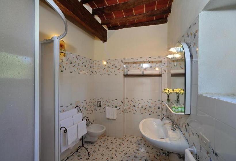 2 Bedroom Apartment Garden View, La Fattoria Del Rio Di Sopra   Agriturismo Baldeschi