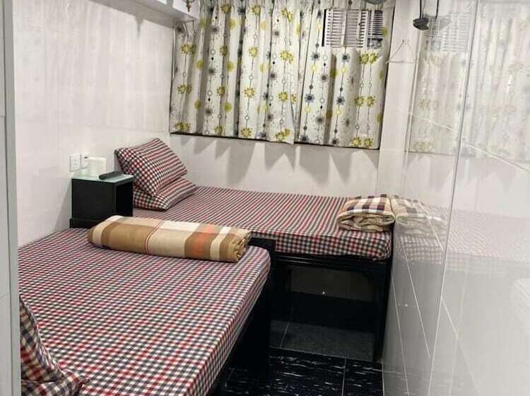 اتاق استاندارد سه نفره, City Hk Guest House Block E