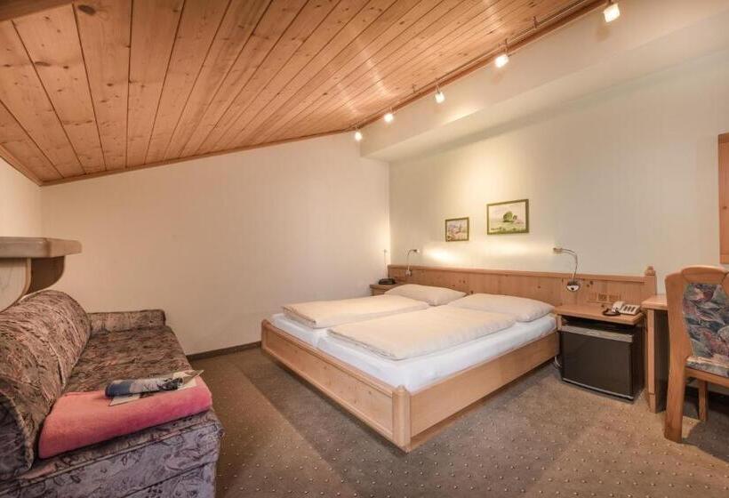 اتاق استاندارد با بالکن, Gästehaus Gratz   Inklusive Eintritt In Die Alpentherme
