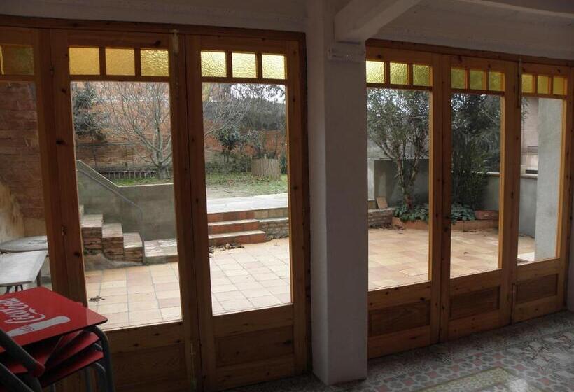 اتاق استاندارد, Hostal Cal Pla