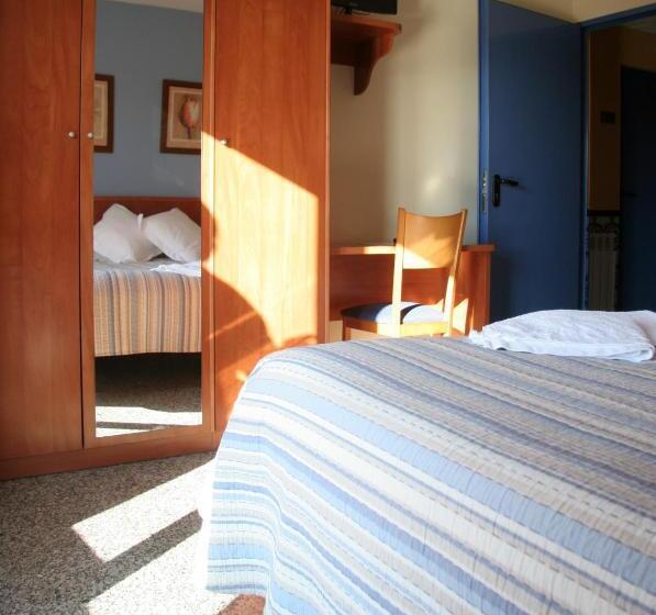 اتاق استاندارد, Hostal Casa Barranco