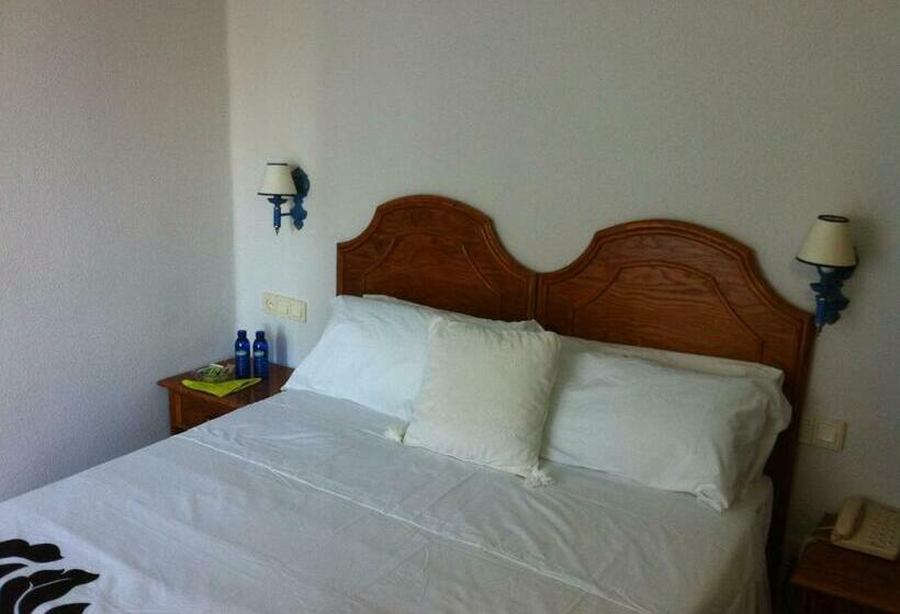 اتاق استاندارد, Hostal Victoria