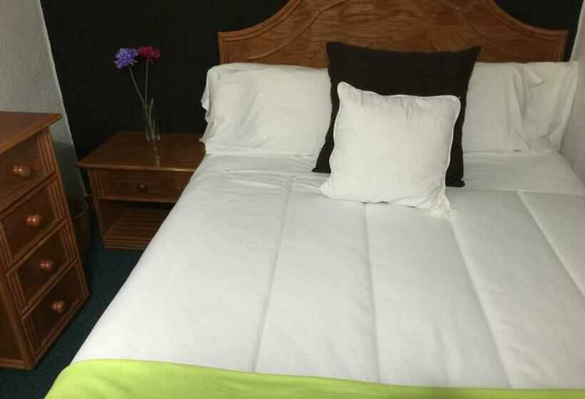 اتاق استاندارد, Hostal Victoria