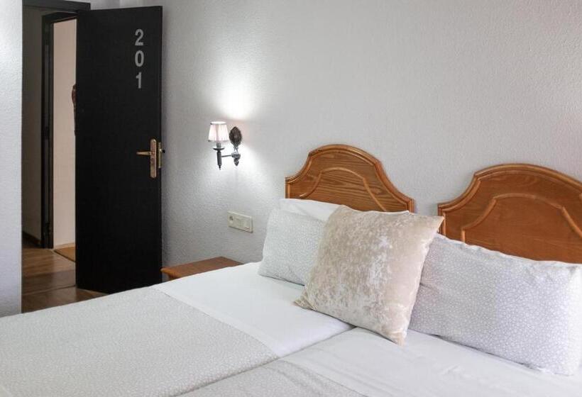 اتاق استاندارد, Hostal Victoria