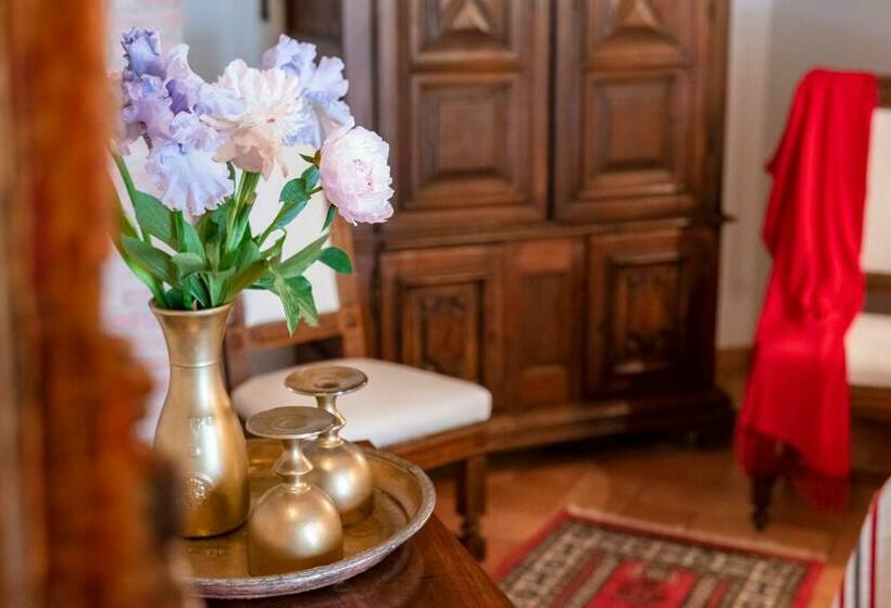 اتاق استاندارد, Agriturismo La Rombaia