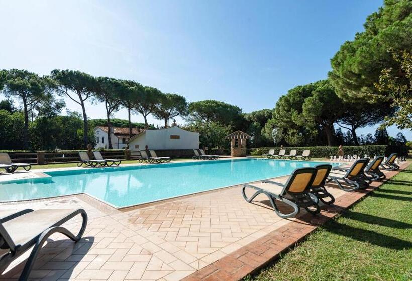 اتاق استاندارد سه نفره, Agriturismo La Rombaia