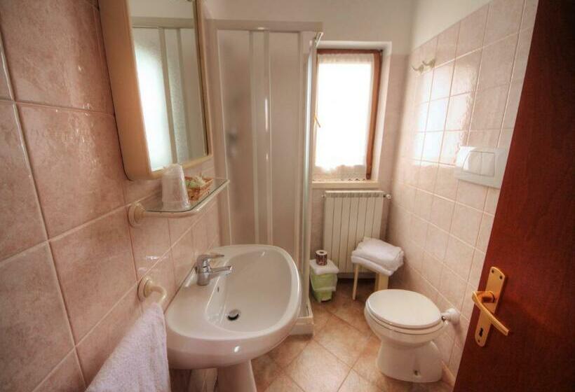اتاق استاندارد, Saturnia Pian Di Cataverna