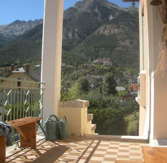 اتاق استاندارد, Chambre D'hotes La Mexicaine