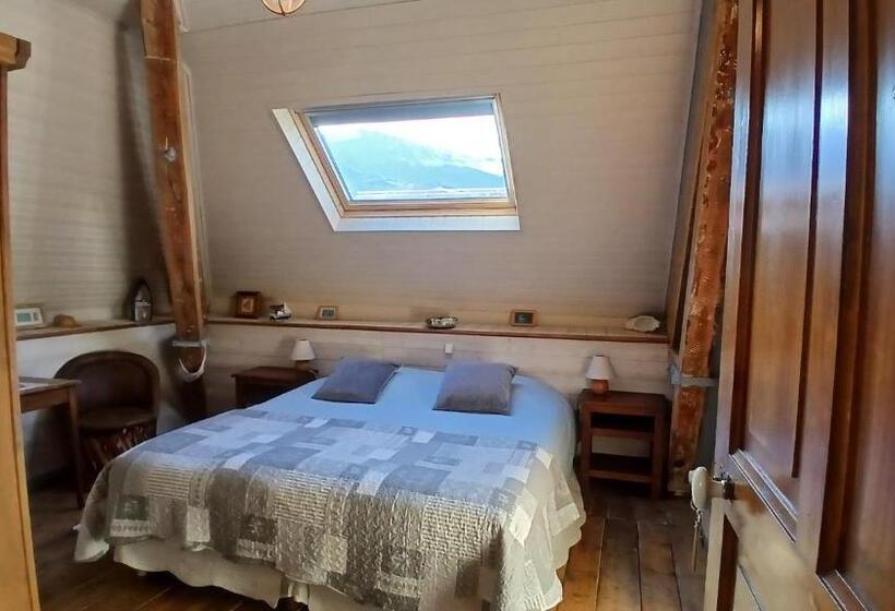 اتاق استاندارد, Chambre D'hotes La Mexicaine