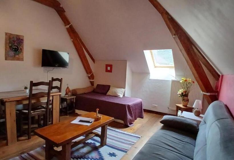 سوییت خانوادگی, Chambre D'hotes La Mexicaine