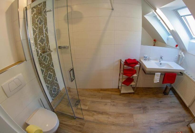 اتاق استاندارد, Gästehaus Haiminger Ehemalig Schmelz