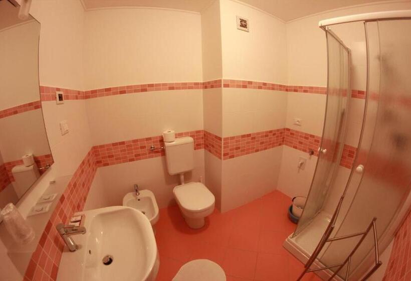 آپارتمان 2 خوابه با تراس, Residence Villa Susy