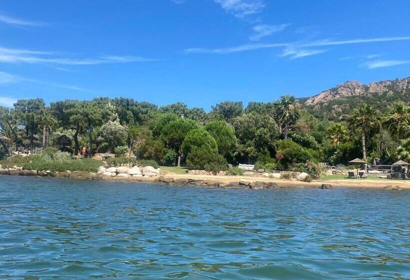 ویلای 2 خوابه با چشم‌انداز باغ, Maranatha Résidence Avec Plage Privée, Piscine Chauffée