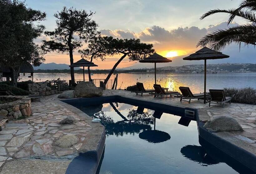 ویلای 2 خوابه با چشم‌انداز باغ, Maranatha Résidence Avec Plage Privée, Piscine Chauffée