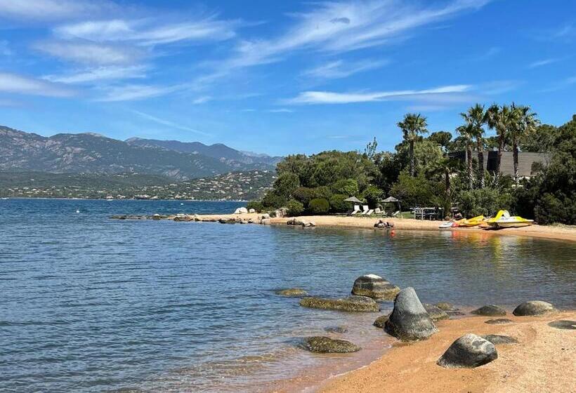 ویلای 2 خوابه با چشم‌انداز باغ, Maranatha Résidence Avec Plage Privée, Piscine Chauffée