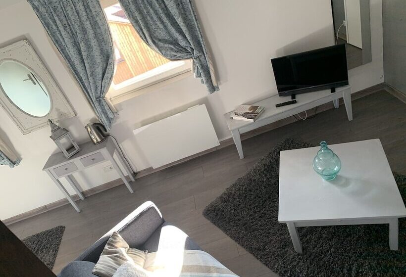 اتاق دوبلکس, Chambres D Hotes  L Ecurie Obernai